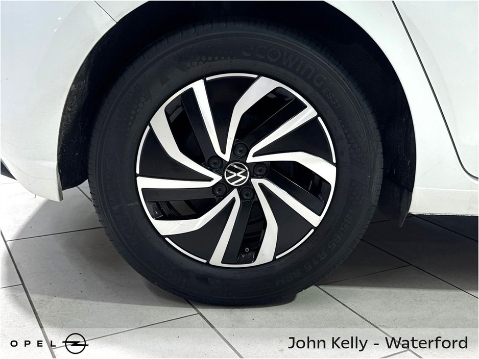 2024 Volkswagen Polo LIFE 1.0 TSI €20,995