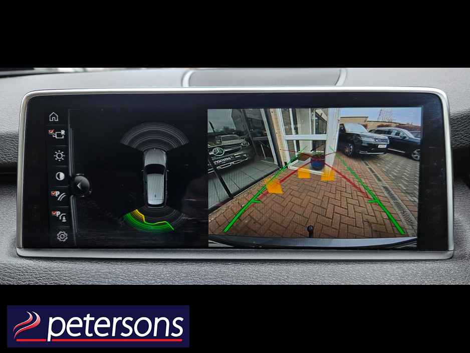 2017 BMW X5 - image 40