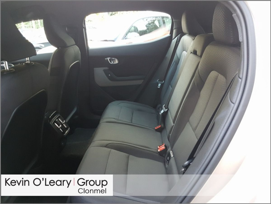 2023 Polestar 2 - image 9