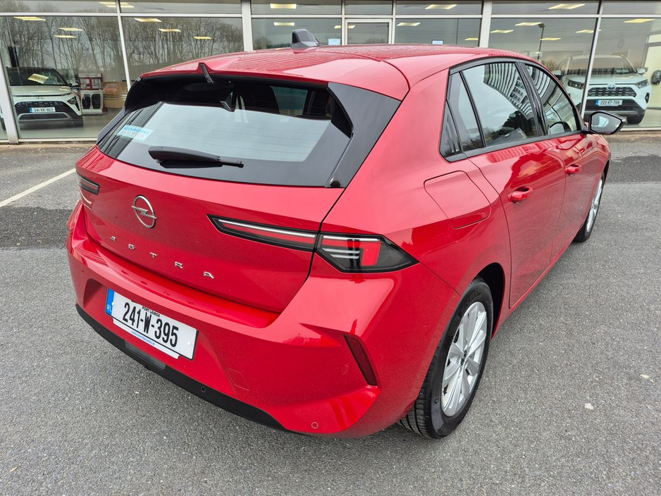 2024 Opel Astra - image 13