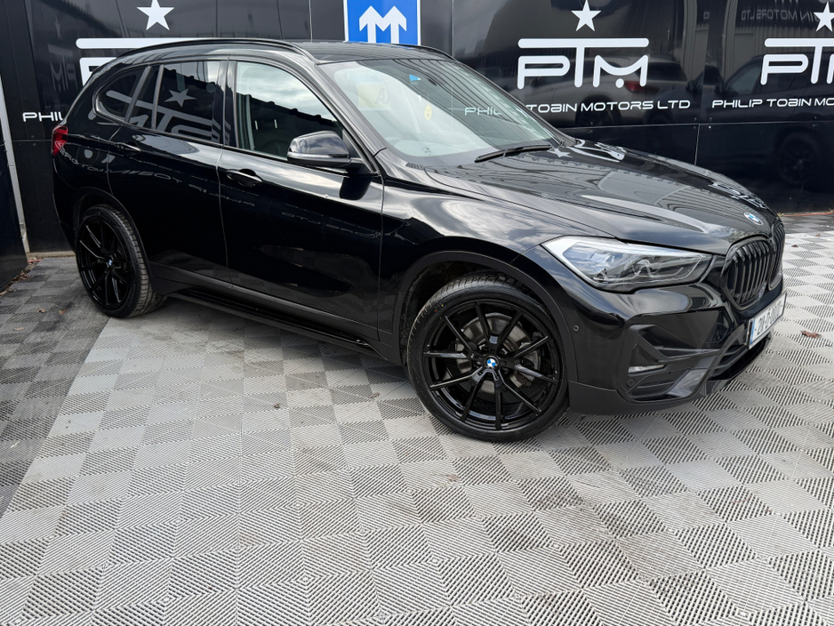 2021 BMW X1 - image 2