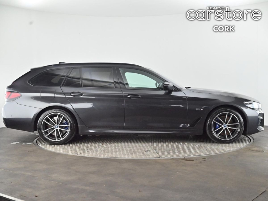 2022 BMW 5 Series 530 E M Sport Auto 530 e M Sport 530 e eDrive 12kWh PHEV 292 109BHP /80kw Auto Start/Stop
