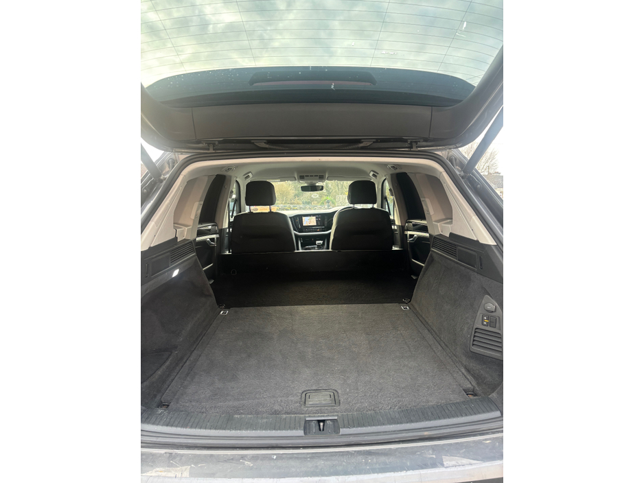 2019 Volkswagen Touareg 3.0 TDI 4M 231HP 4DR A AUTO €29,950