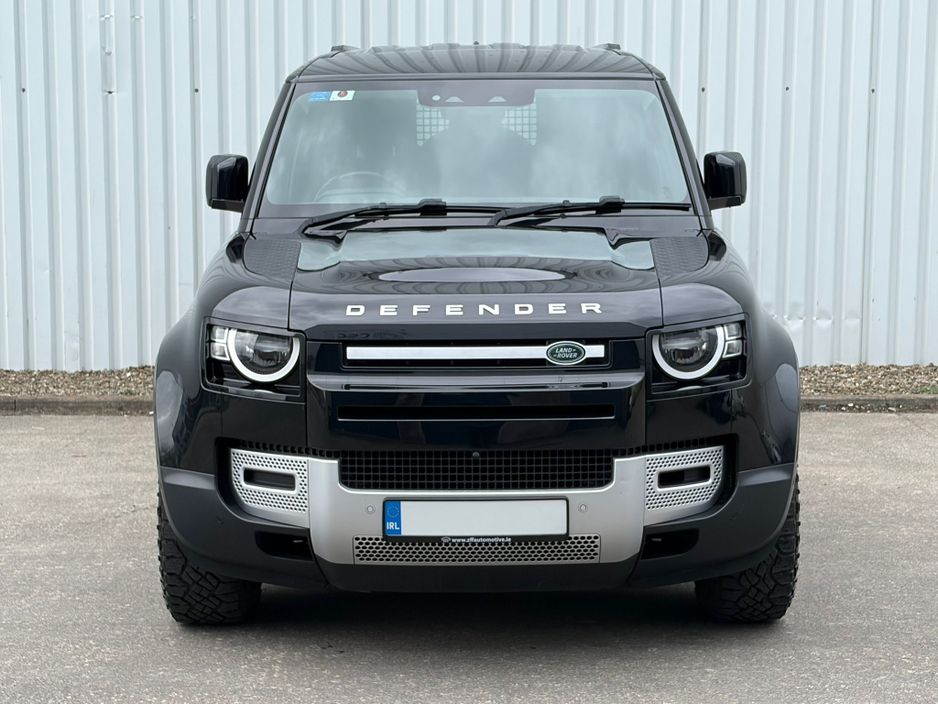 2021 Land Rover Defender - image 11