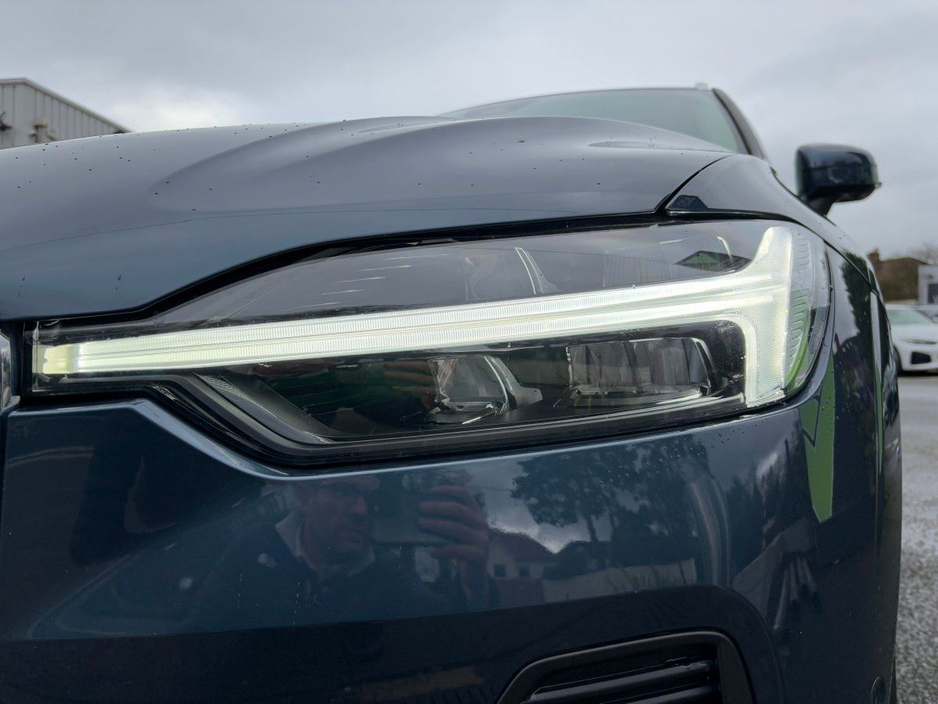 2023 Volvo XC60 BLONDE LEATHER PLUS BRIGHT T6 RECHARGE €45,995