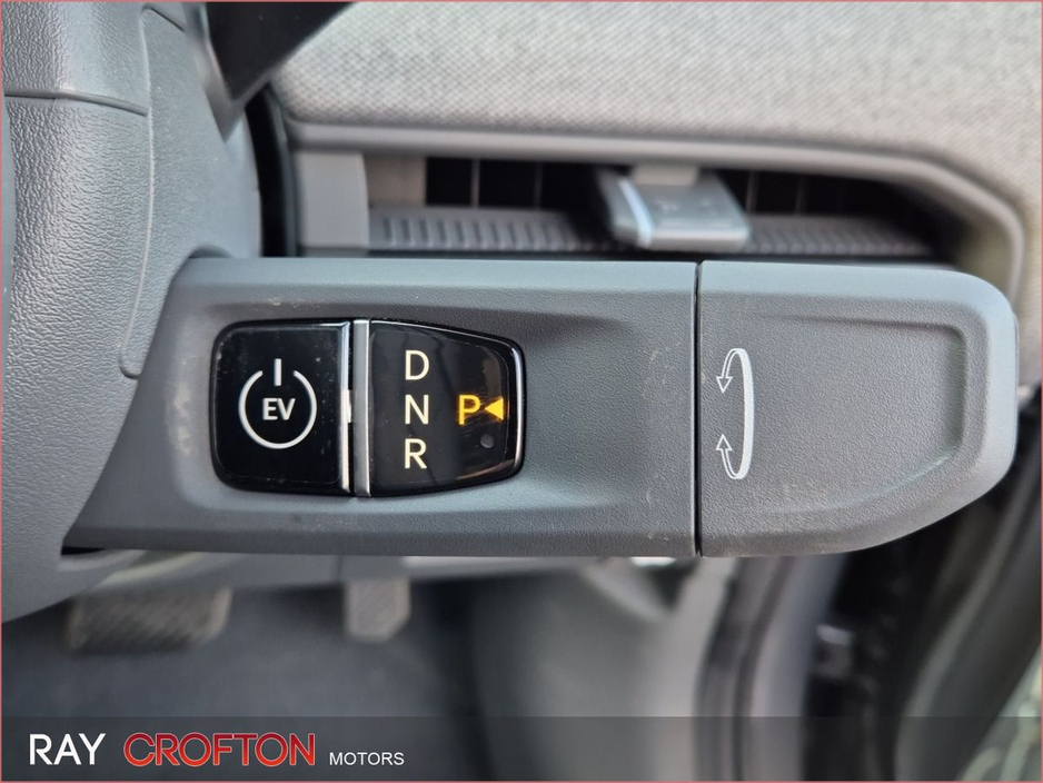 2026 Kia EV3 - image 9