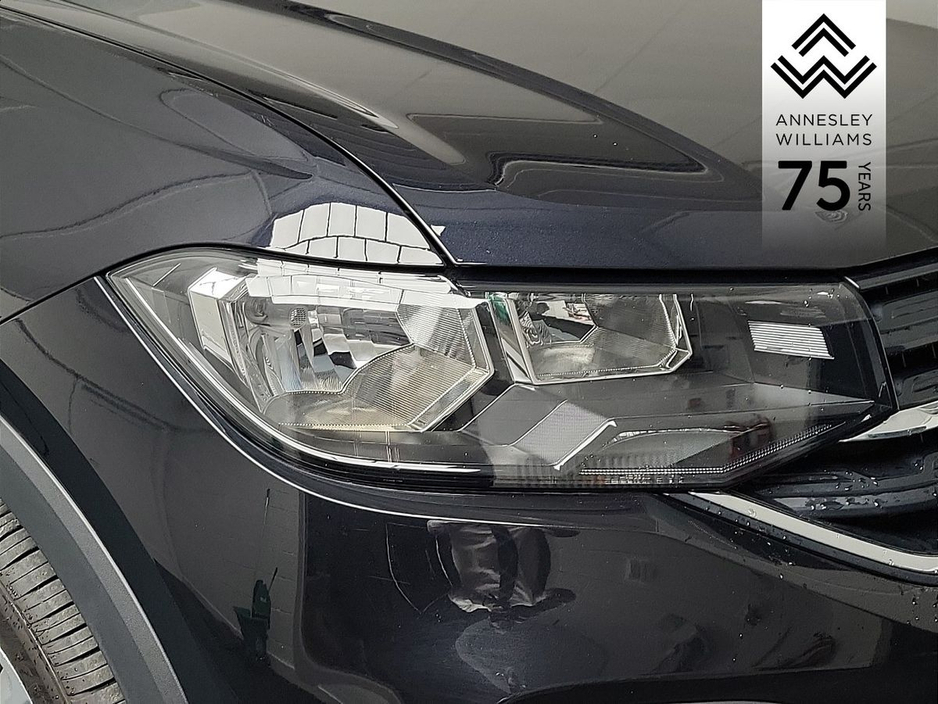 2022 Volkswagen T-Cross - image 4