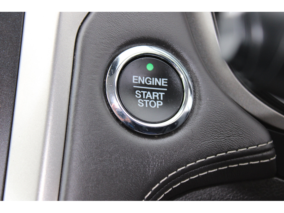 2019 Ford Mondeo - image 24