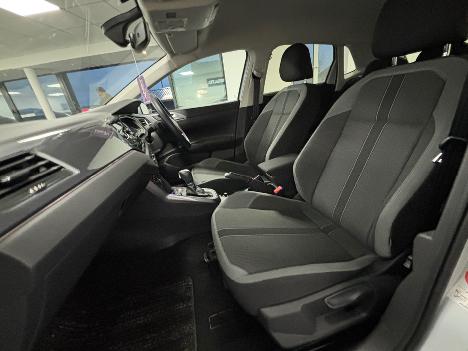 2018 Volkswagen Polo VOLKSWAGEN POLO 1.0 TSI DSG*REVERSE CAM & PARK ASSIST*ADAPTIVE CRUISE CONTROL*KEYLESS ENTRY & START*FINANCE AVAILABLE TRADE INS WELCOME*