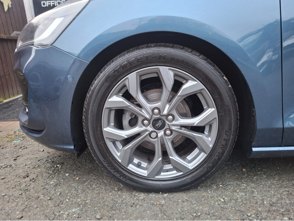 2022 Ford Focus ST-LINE STYLE 5DR 1.0T 12 125 M6 4 €17,250