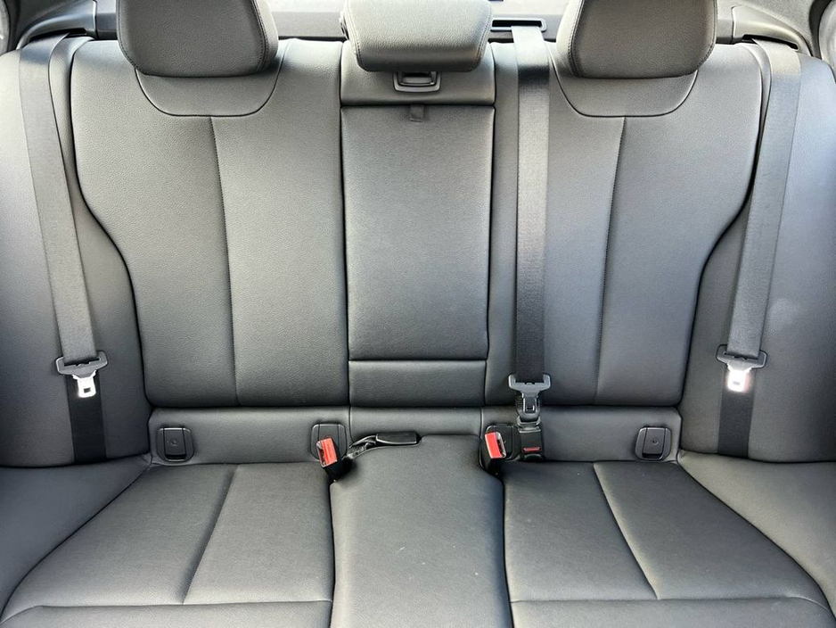 2015 BMW 3 Series 320d M-SPORT COMPETITION // FULL SERVICE HISTORY // LANE ASSIST // HEATED LEATHER SEATS €18,750