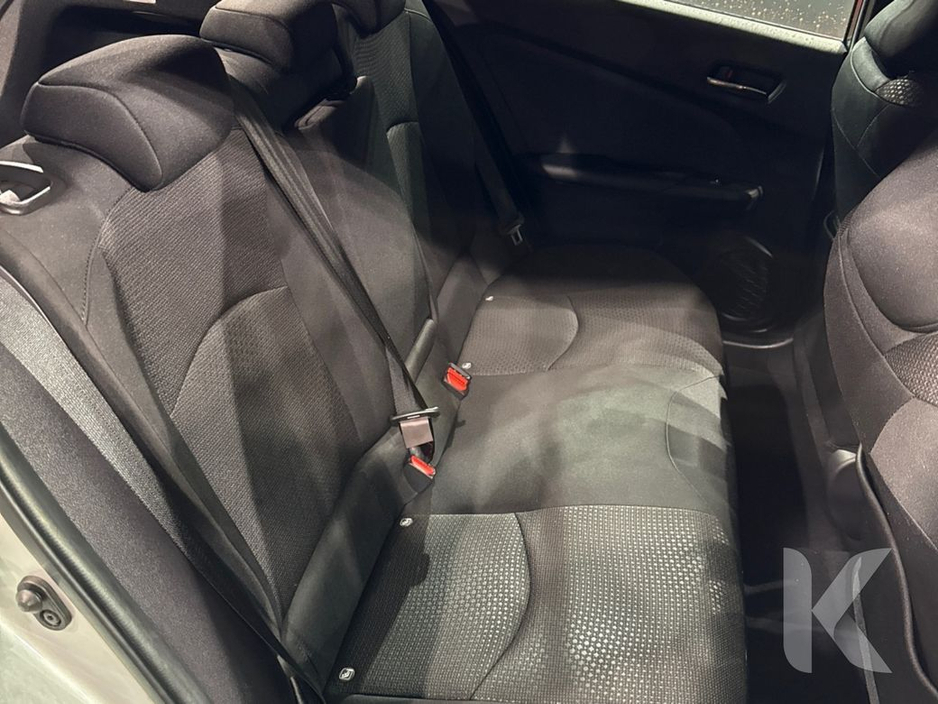 2021 Toyota Prius HYBRID 1.8L AUTOMATIC - REVERSE CAMERA - CRUISE CONTROL - FACTORY ALLOY WHEELS - PARKING SENSORS €20,950