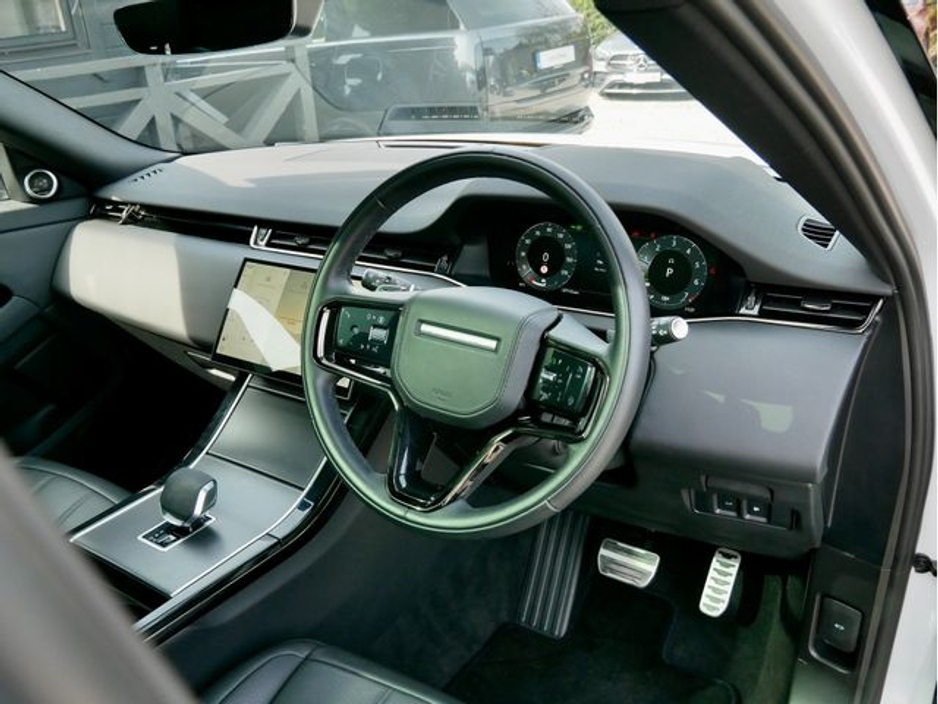 2024 Land Rover Range Rover Evoque - image 13