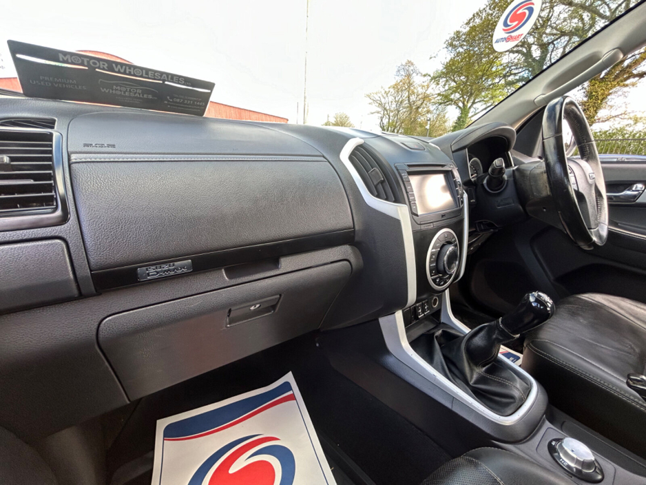 2019 Isuzu D-MAX - image 8