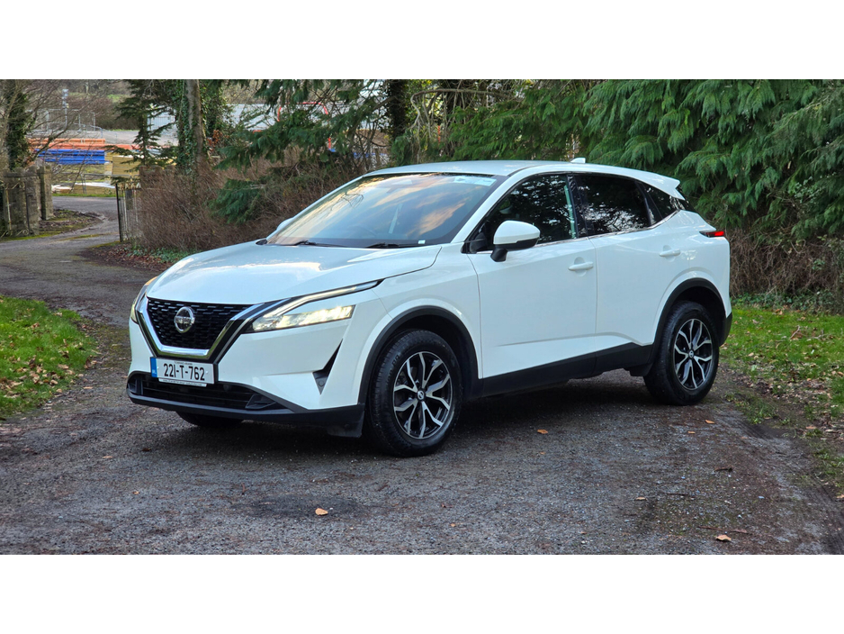 2022 Nissan Qashqai - image 9