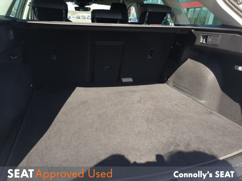 2021 SEAT Leon FR AUTO 2.0TDI 150hp €25,945