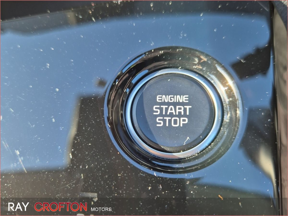 2023 Kia Sportage - image 16