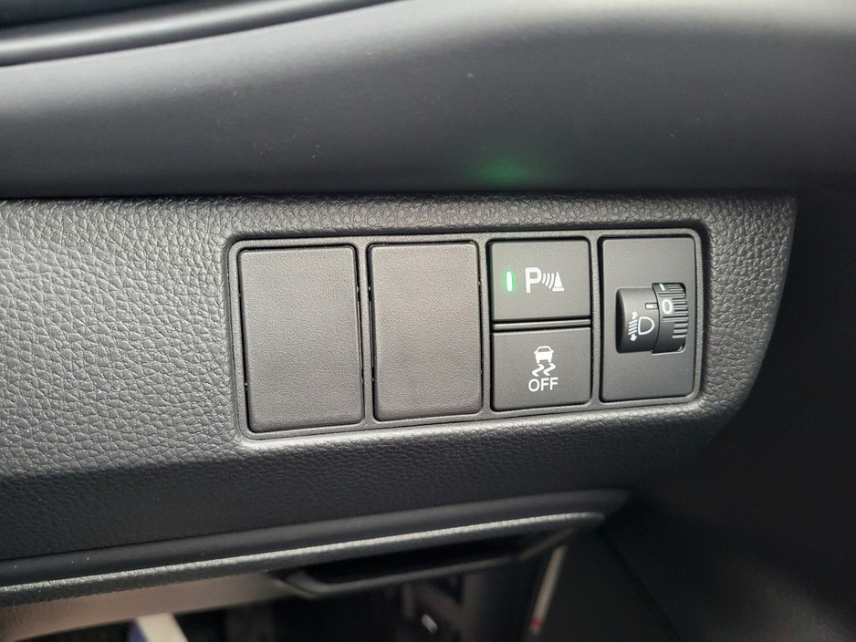 2026 Honda HR-V - image 7