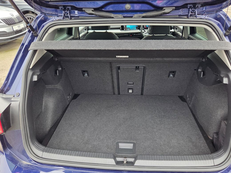 2022 Volkswagen Golf LIFE TDI €26,950