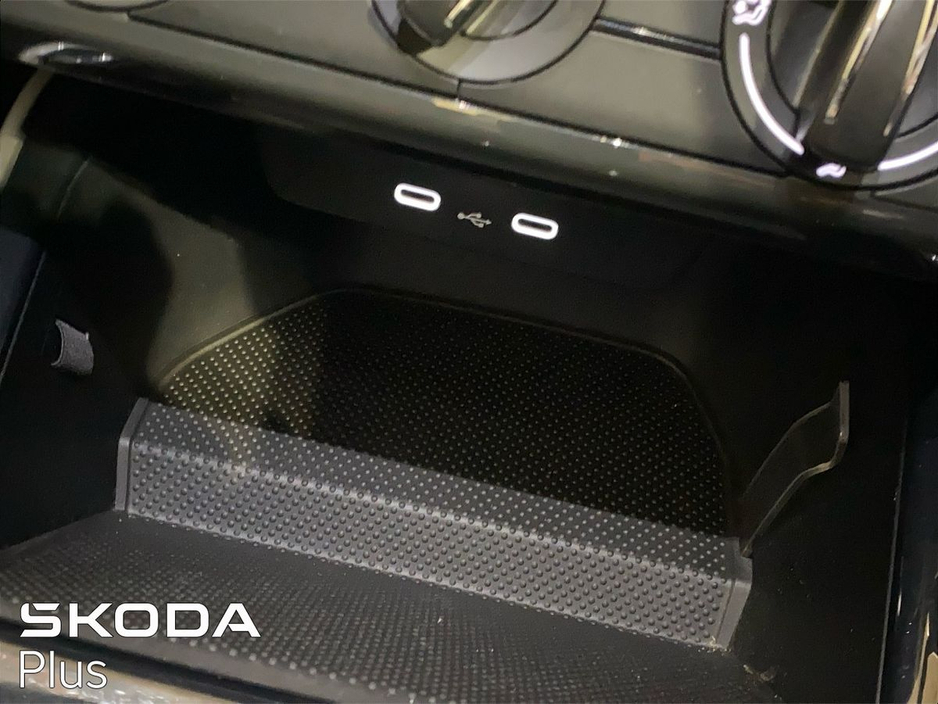 2023 Skoda Fabia Ambition 1.0MPI 65bhp *Sports Pack* €19,450