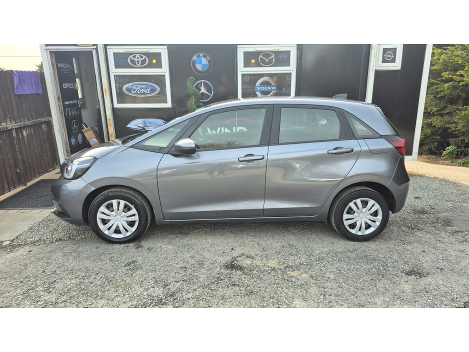 2021 Honda Jazz - image 5