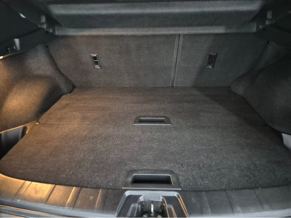 2015 Nissan Qashqai - image 14