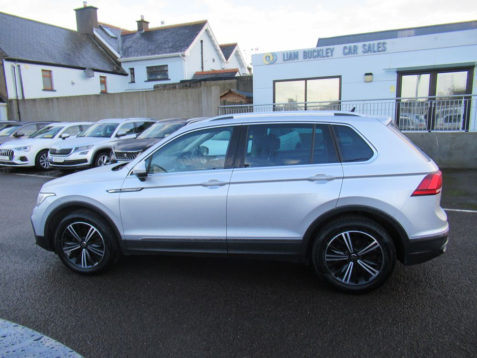 2023 Volkswagen Tiguan Life 2.0tdi M6F 122HP 5 €33,990