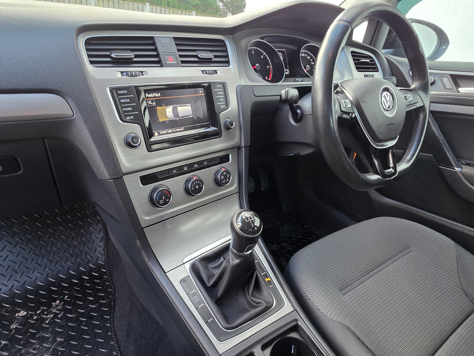 2015 Volkswagen Golf 1.6 TDI 3DR 110HP Comfortline €12,950