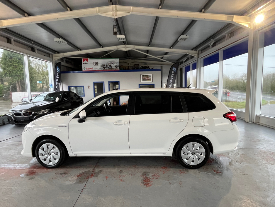 2017 Toyota Corolla - image 6