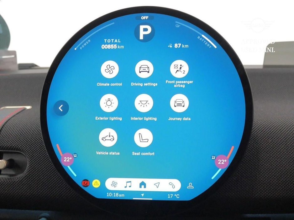 2025 MINI Hatch Cooper E €38,900