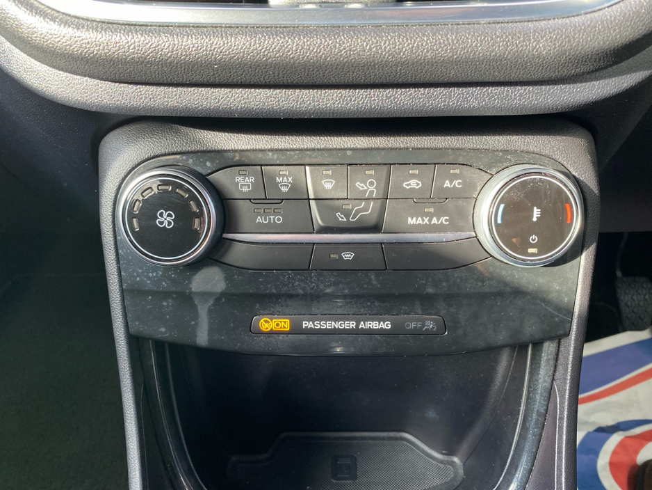 2023 Ford Puma - image 15