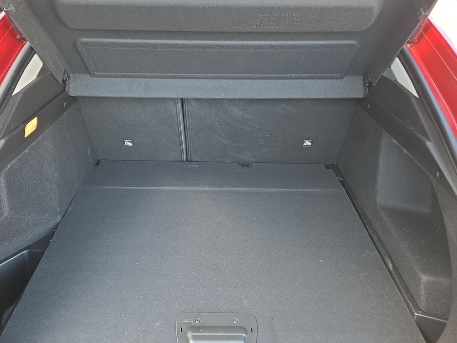 2023 Renault Arkana - image 12