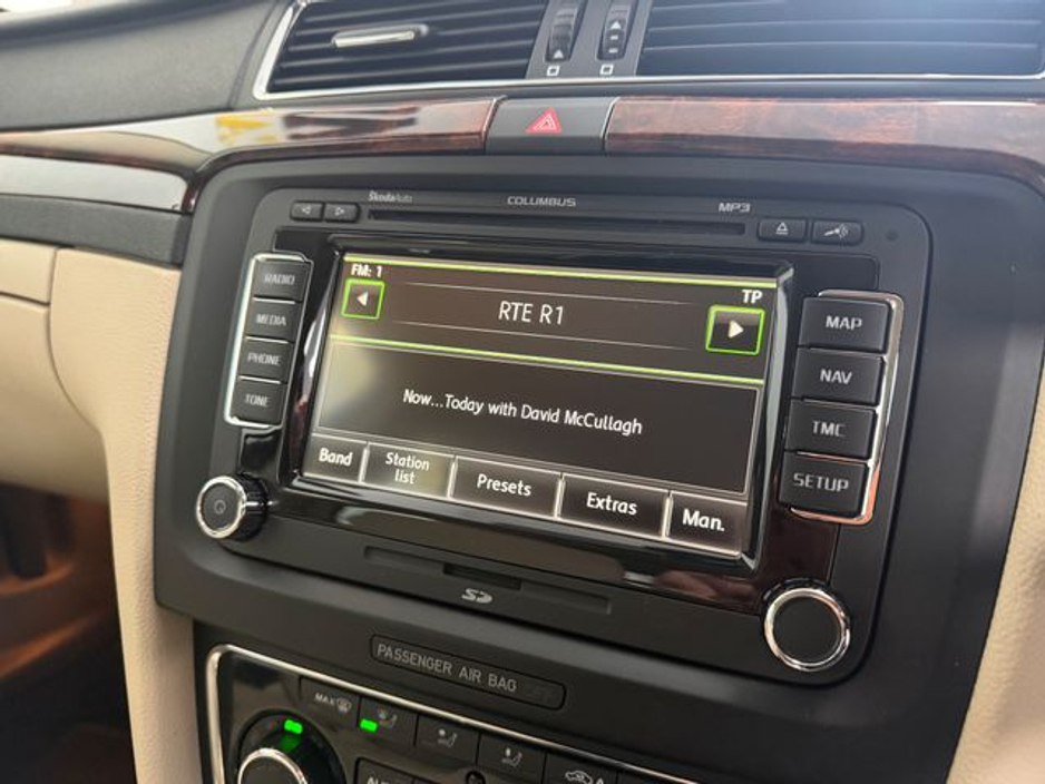 2013 Skoda Superb Eleg GL 1.6tdi 105HP 4DR €7,777