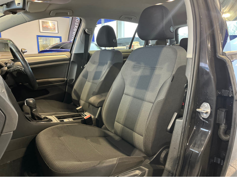 2015 Volkswagen Golf 1.2 Tsi Dsg Automatic hatchback €13,950