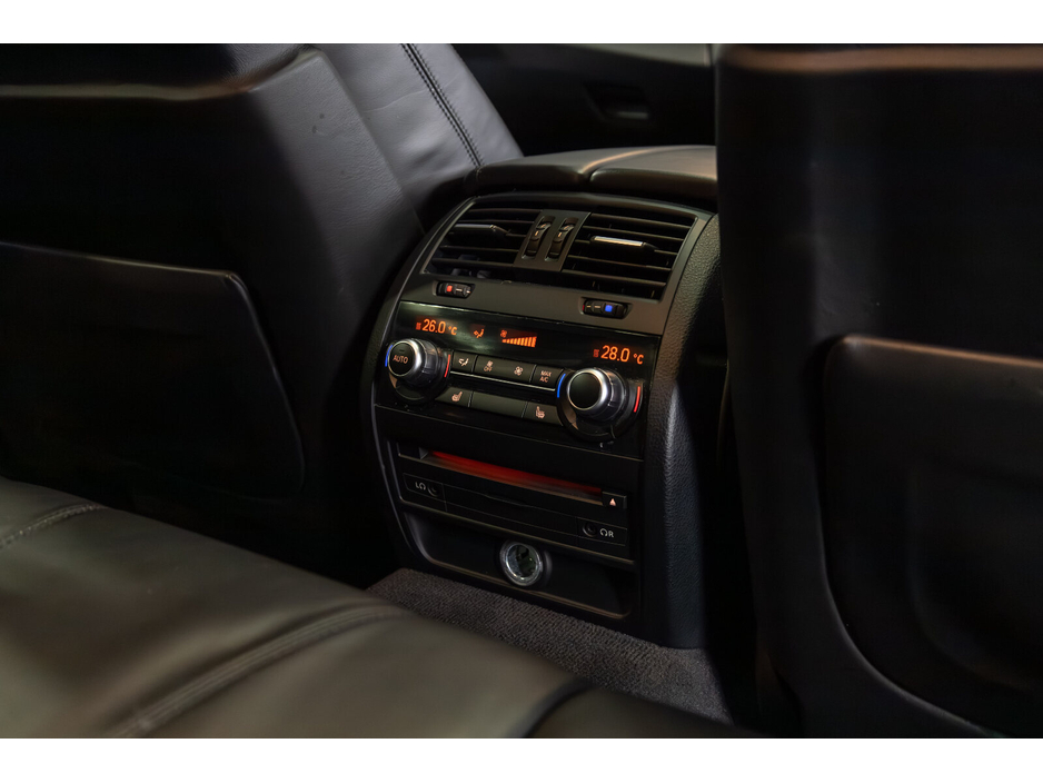 2016 BMW M5  €41,950