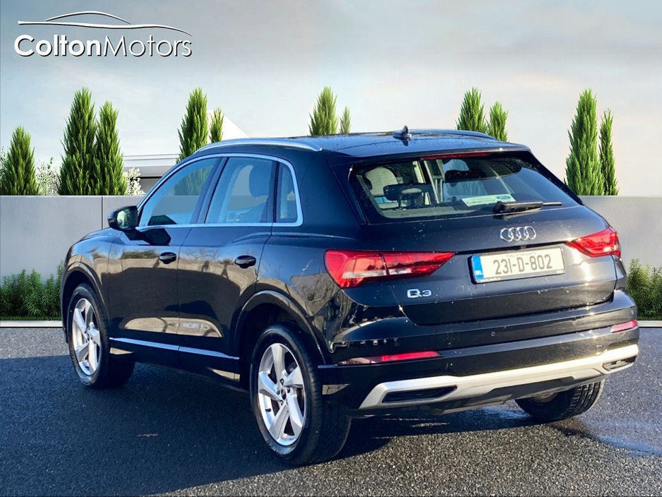 2023 Audi Q3 - image 2