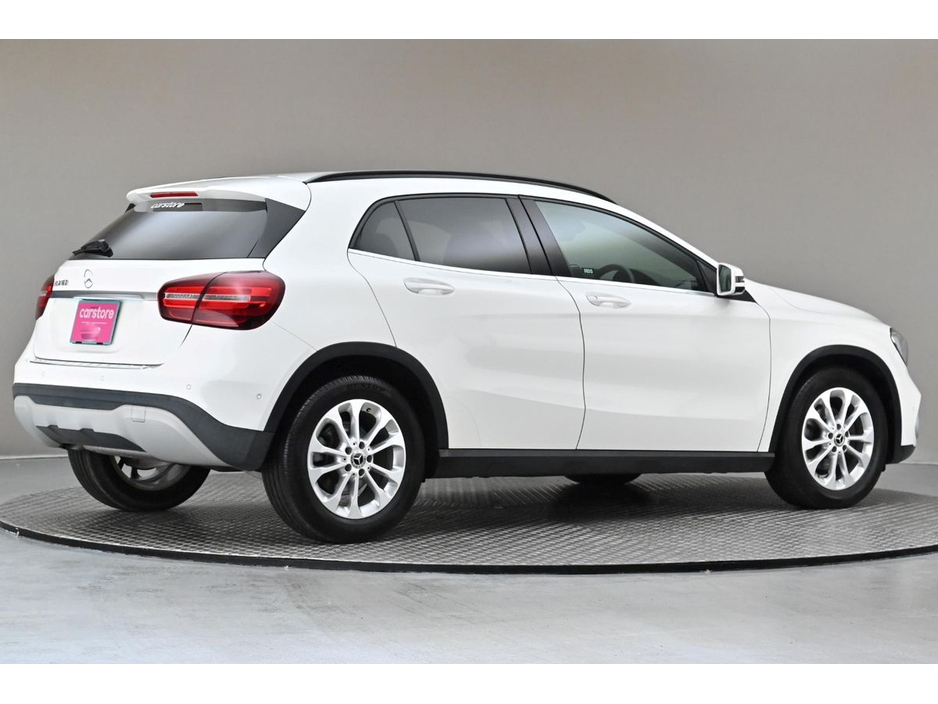 2019 Mercedes-Benz GLA Class GLA 180 *HALF LEATHER*REVERSE CAM*PARK SENSORS* €25,890