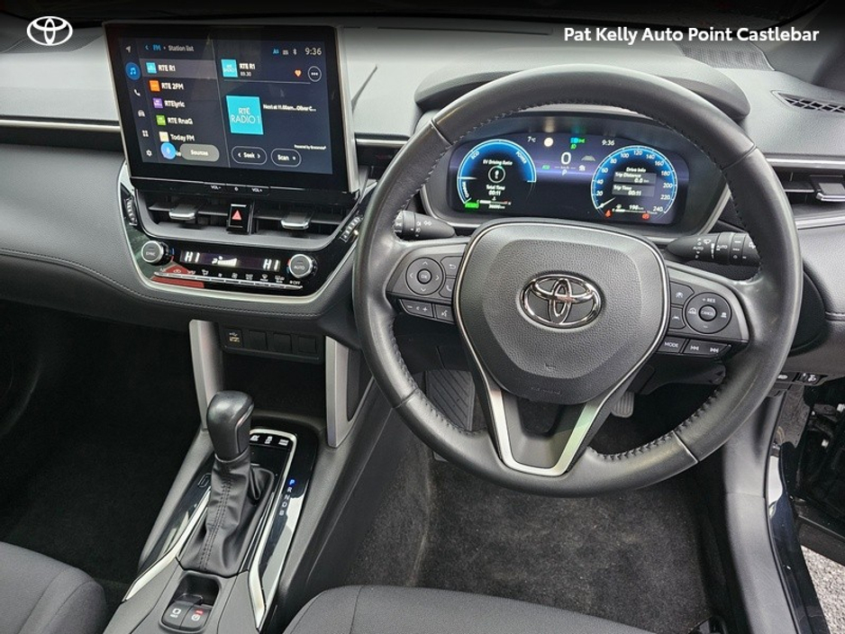 2023 Toyota Corolla Cross COROLLA CROSS LUNA 2.0 €32,500