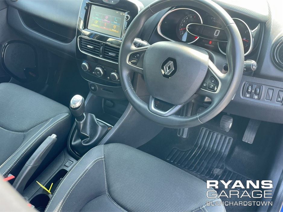 2019 Renault Clio - image 11