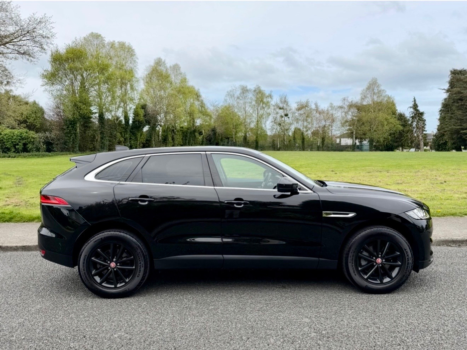 2017 Jaguar F-Pace - image 9