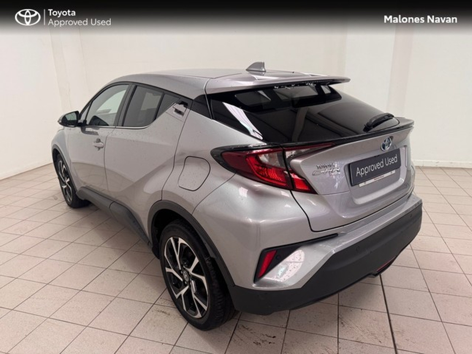 2020 Toyota C-HR C-HR 1.8 HYBRID SPORT €23,950