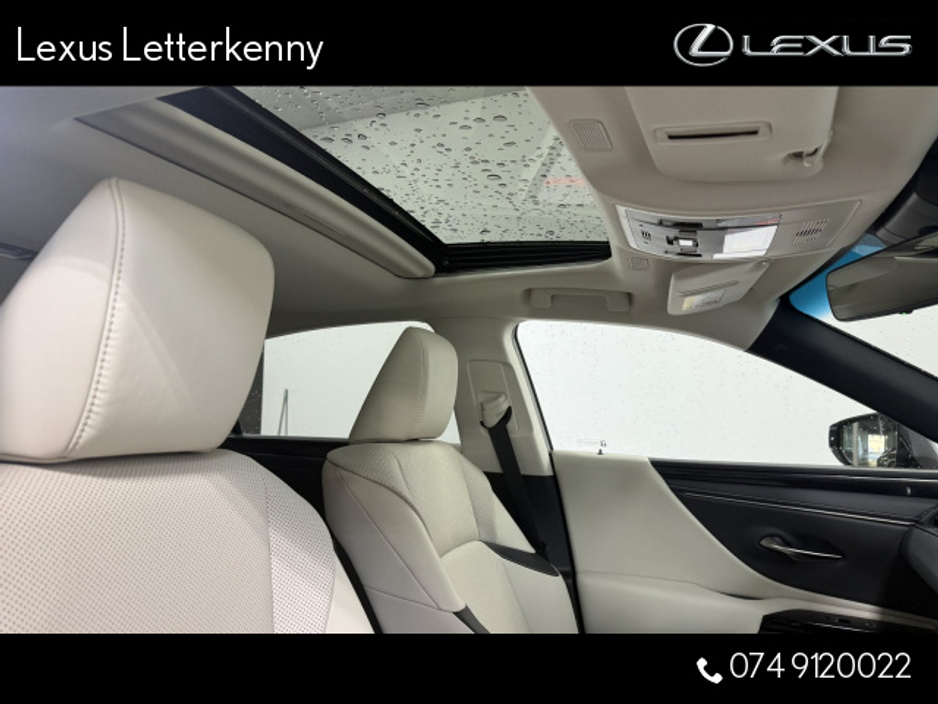 2025 Lexus ES 300 H ES300h Dynamic €60,995