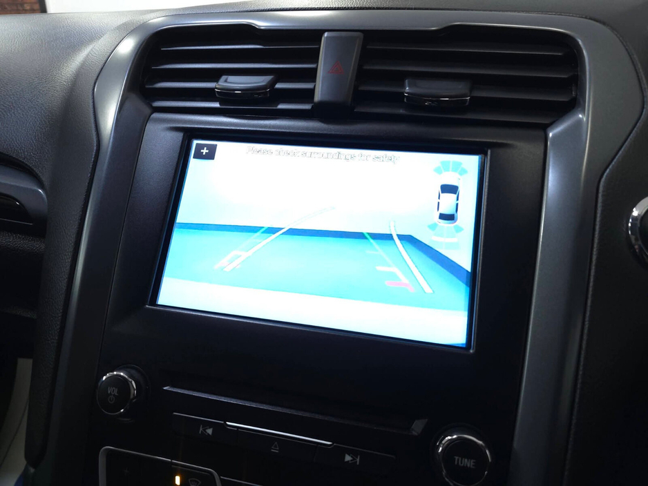 2017 Ford Mondeo 2.0TDCi 150PS ST-LINE €16,950