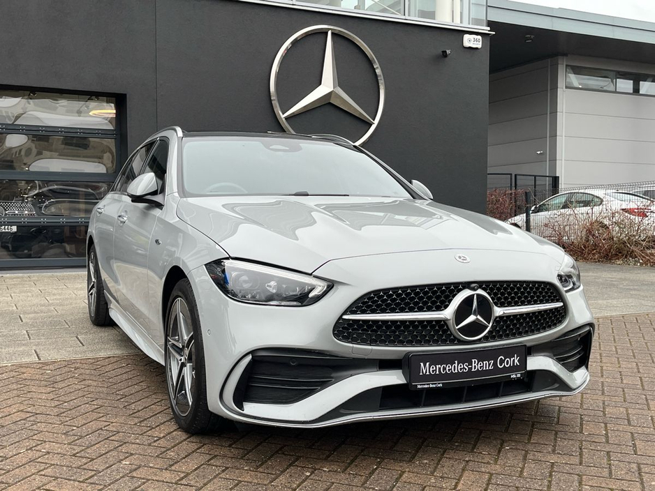 2025 Mercedes-Benz C Class - image 13