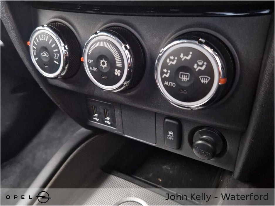 2020 Mitsubishi ASX - image 11