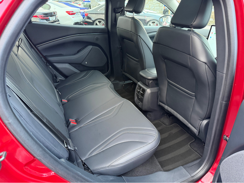 2021 Ford Mustang Mach-E Extended Range - panoramic Roof - Mustang €27,950