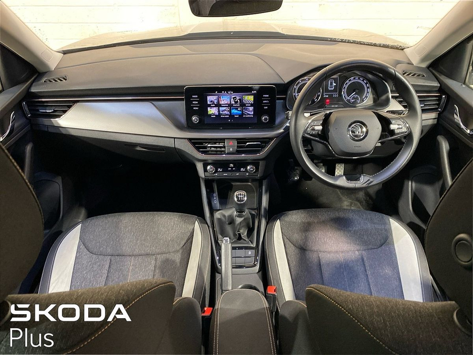 2023 Skoda Kamiq - image 2