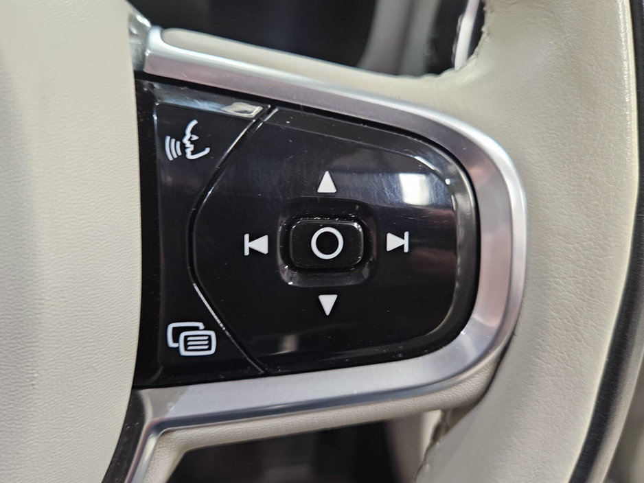 2022 Volvo V60 PHEV T8 (455hp) Ultimate Dark AWD €27,950