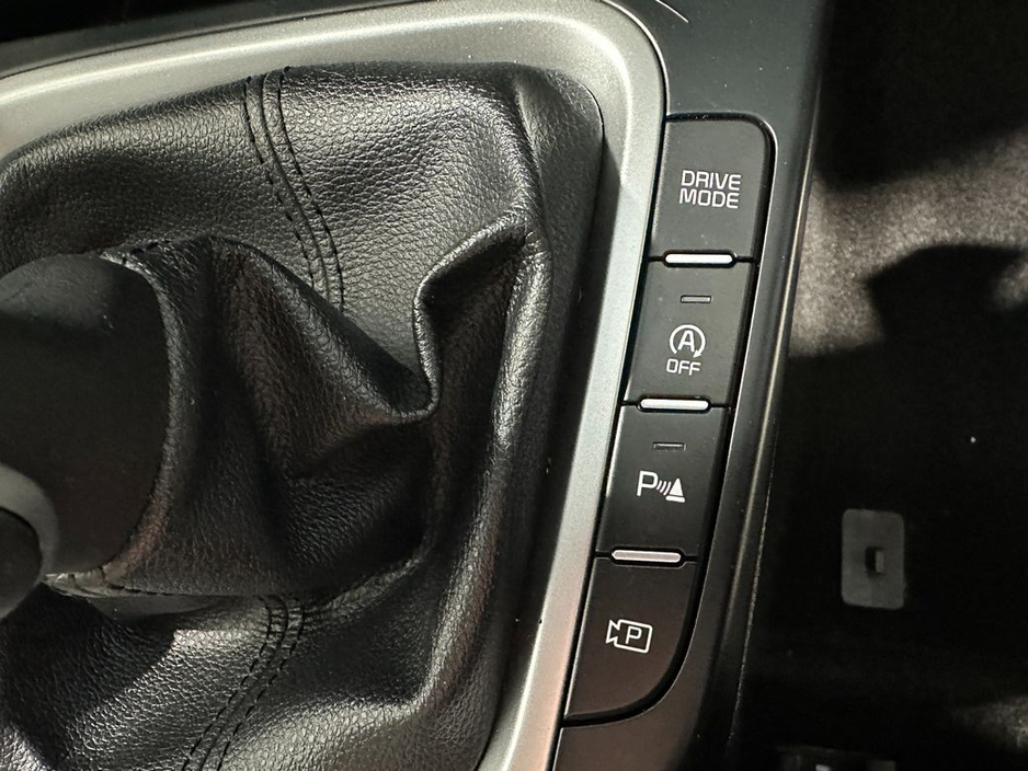 2023 Kia Ceed - image 22