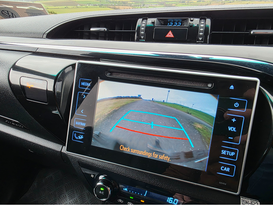 2019 Toyota Hilux 2.4D4D INVINC 148BHP D/C €29,950